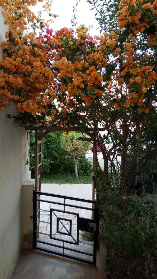 Apartamento Happy House Ennasr Ariana Exterior foto